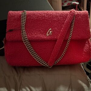 Elegant Pink Textured Shoulder Bag